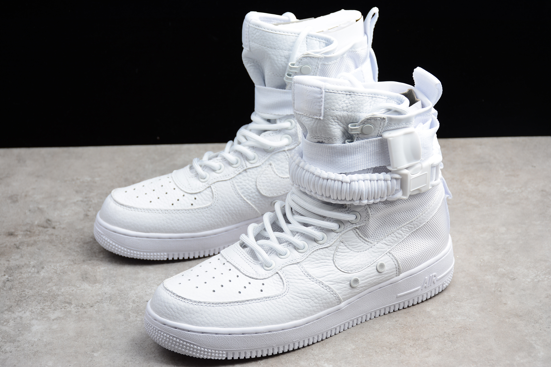 Mens and WMNS Nike SF-AF1 High 
