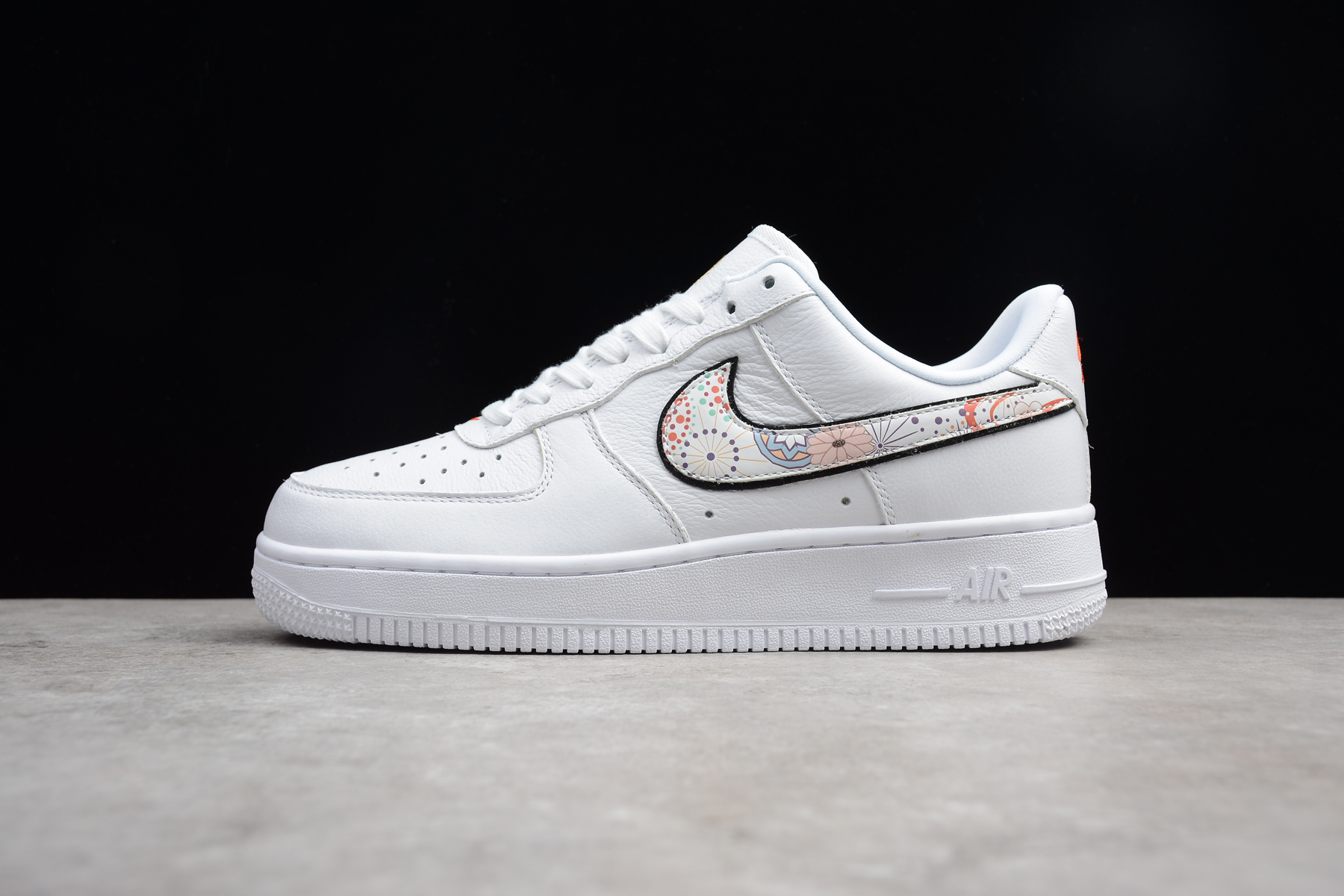 nike air force 1 womens red and white